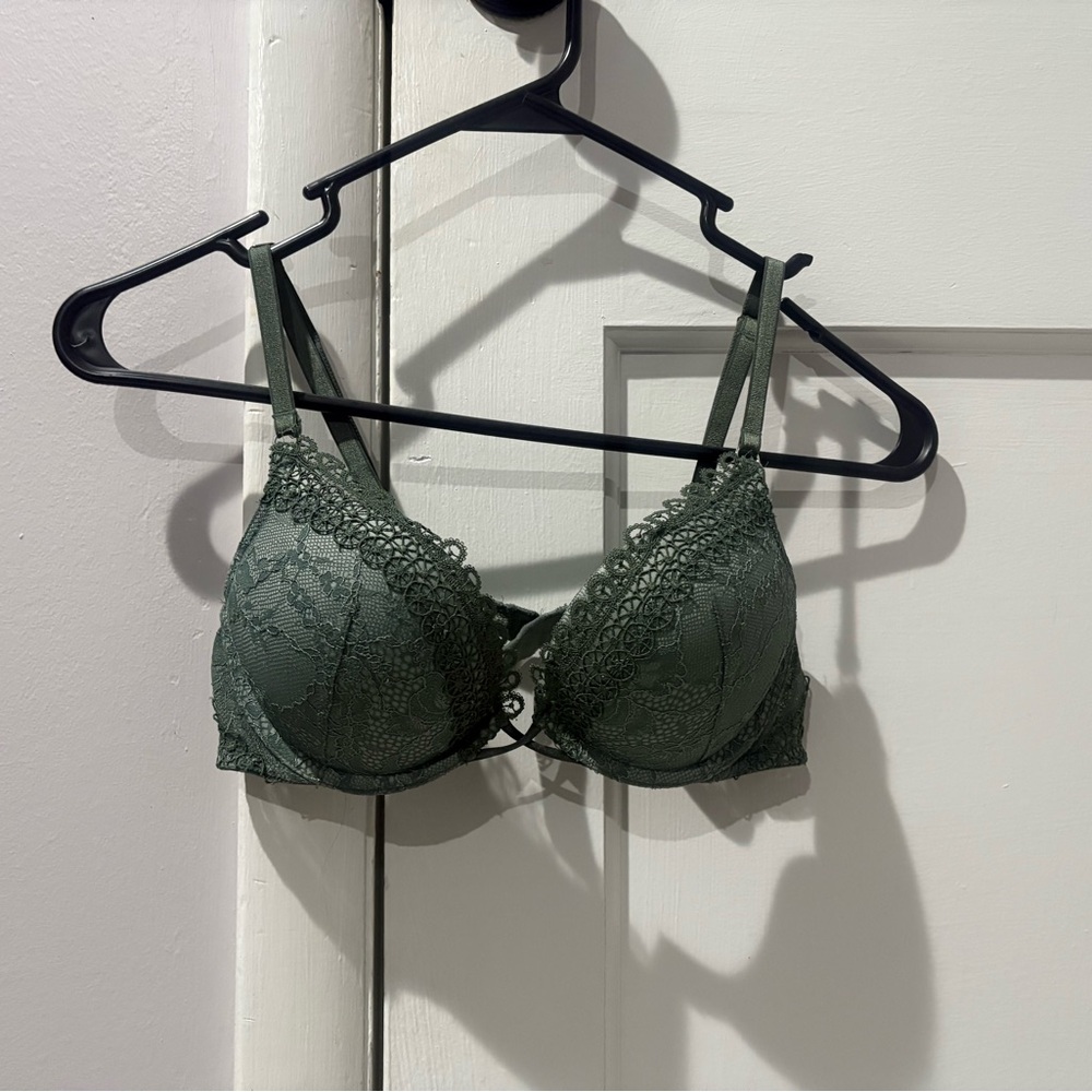 Victoria's Secret Lace Bra in Forest Green